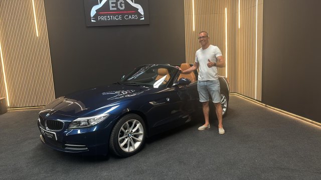 Photo promoción EG Prestige Cars.jpg
